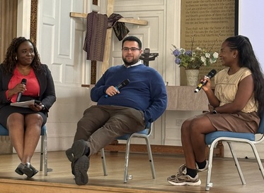 Moderator and panellists during the Messy Middle Panel